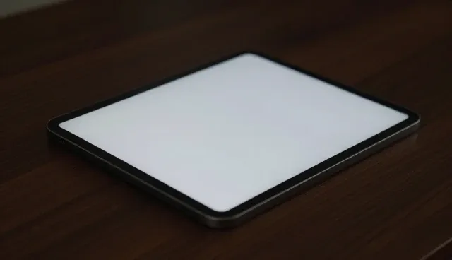 智能管理系统在不同工况下的维护建议与性能表现分析